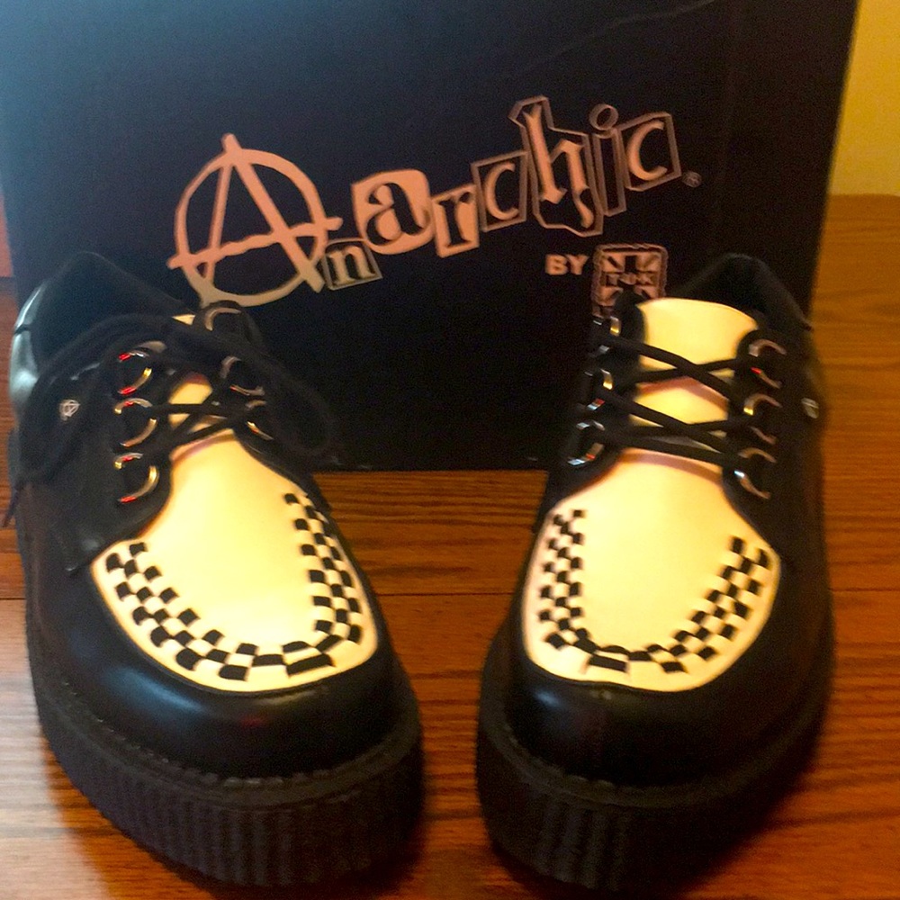 Anarchic by TUK leather platform creepers